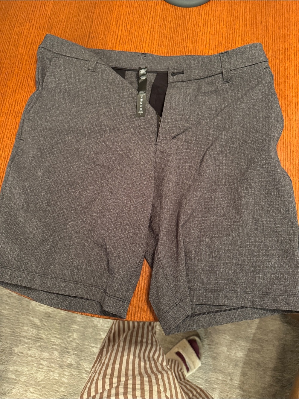Lululemon Men's Gray Heather Stretch Shorts